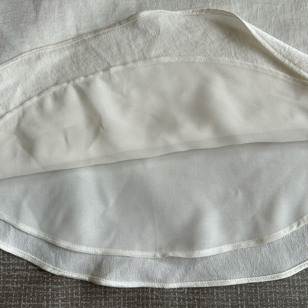 Express Satin Like Cami Cream Size Small - Picture 5 of 11